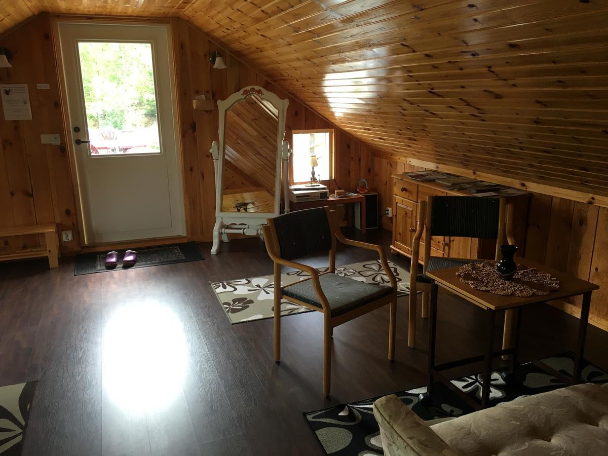 Gaestvaning I Hajstorp Homestay *